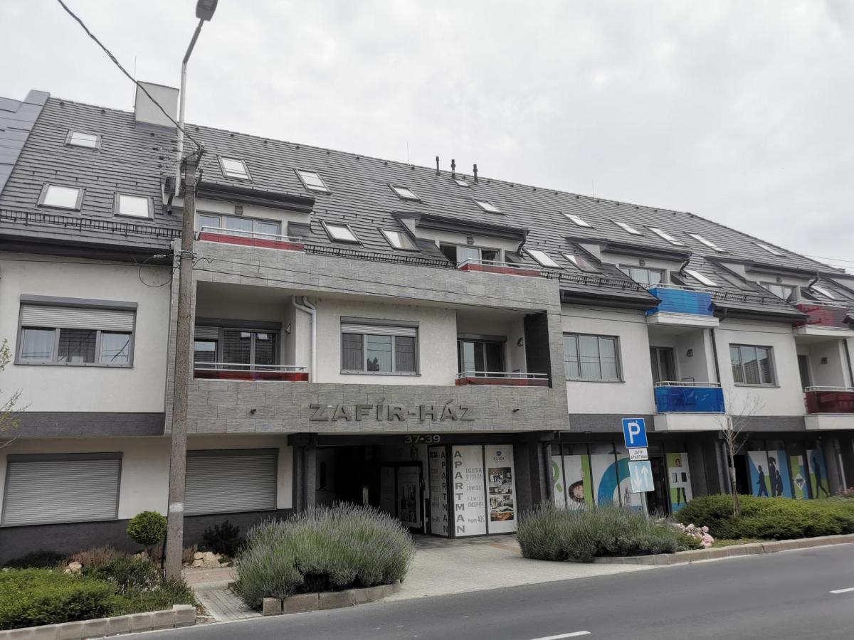Szabo Lux Apartman Шарвар Экстерьер фото